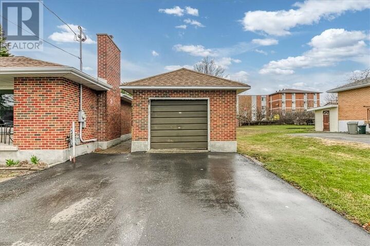 Property Photo:  1399 Stephen Street  ON P3E 4L4 