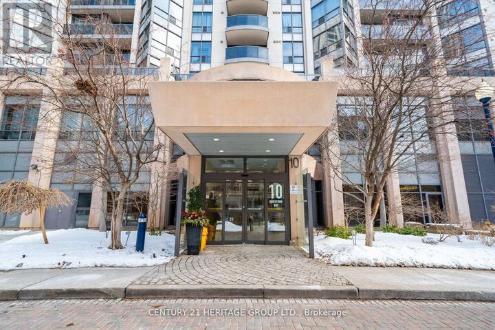 Property Photo:  10 Northtown Way 1111  ON M3H 5S9 