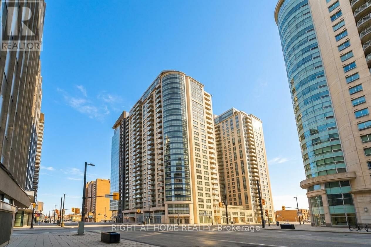 Property Photo:  242 Rideau Street Ph1 #2703  ON K1N 0B7 