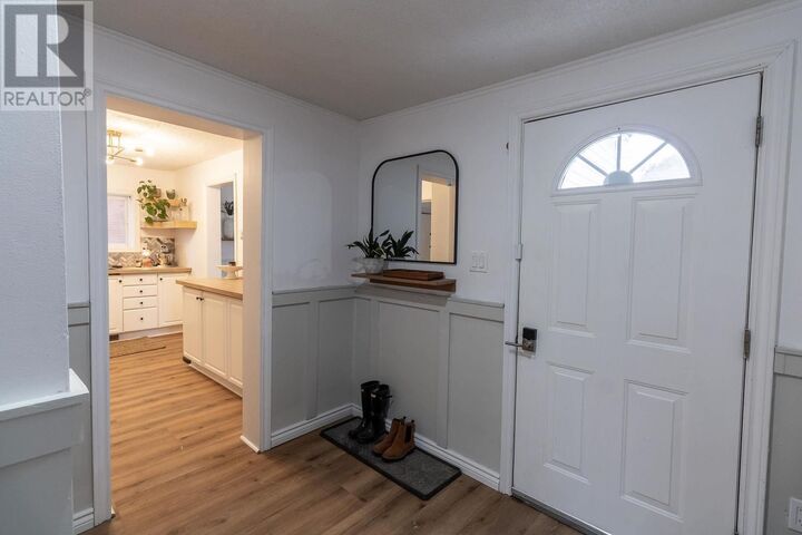 Property Photo:  165 Woodward Ave  ON P6A 3T6 