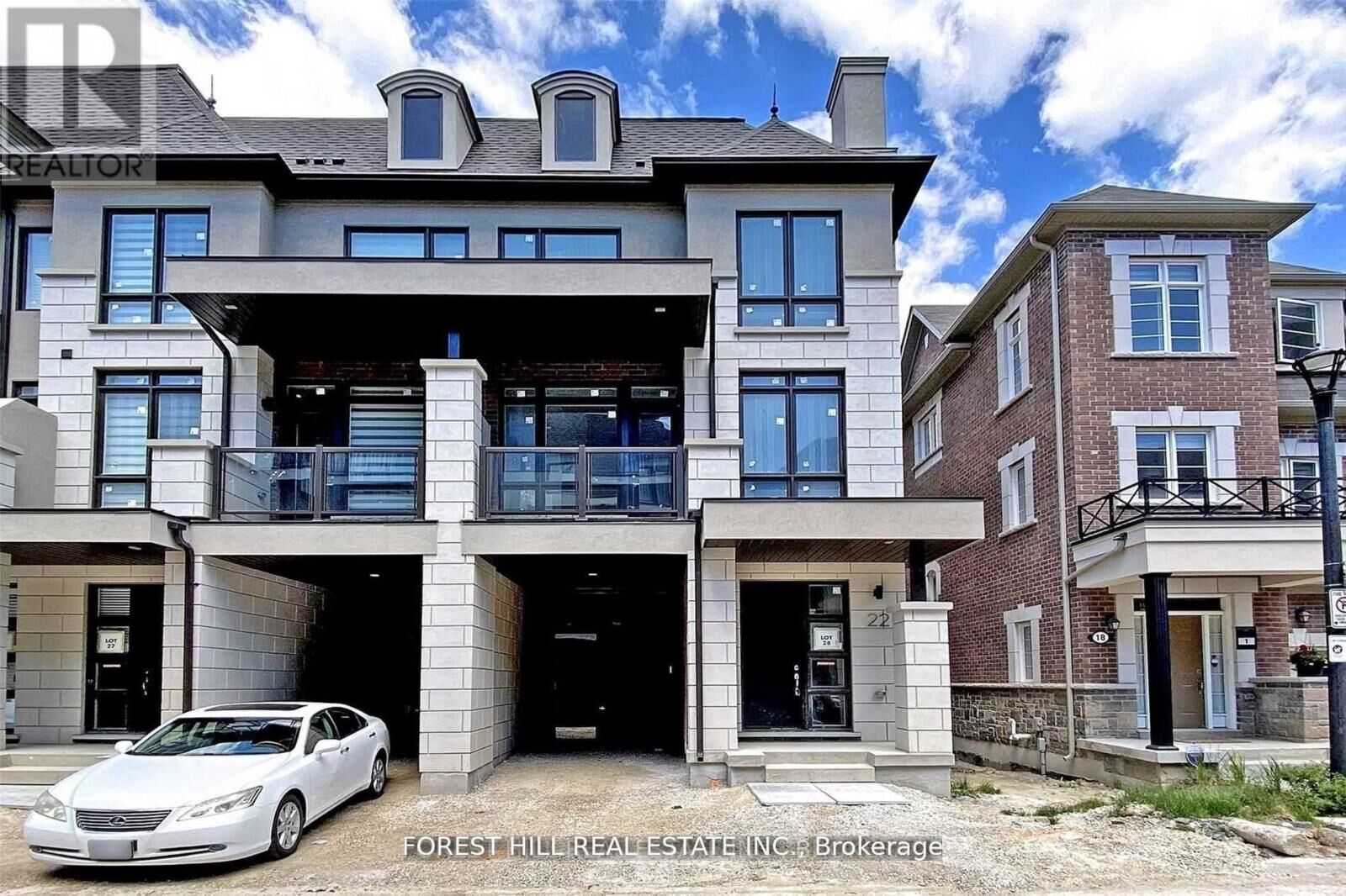 Property Photo:  22 Banshee Lane  ON L4E 1H3 