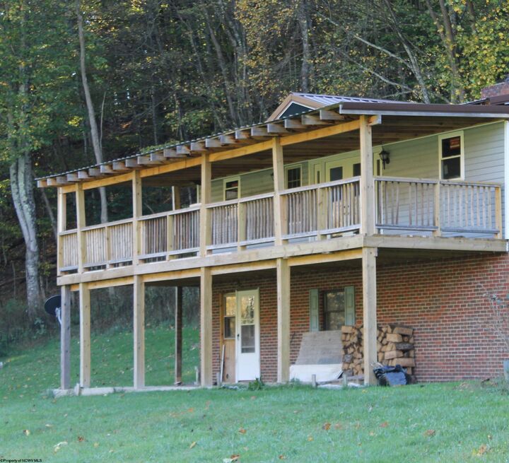 Property Photo:  89 Snyder Road  WV 26270 