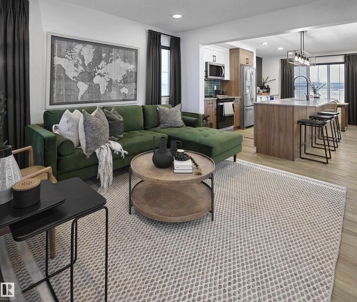 Property Photo: 3 Edgewater Close AB T7X 3C7