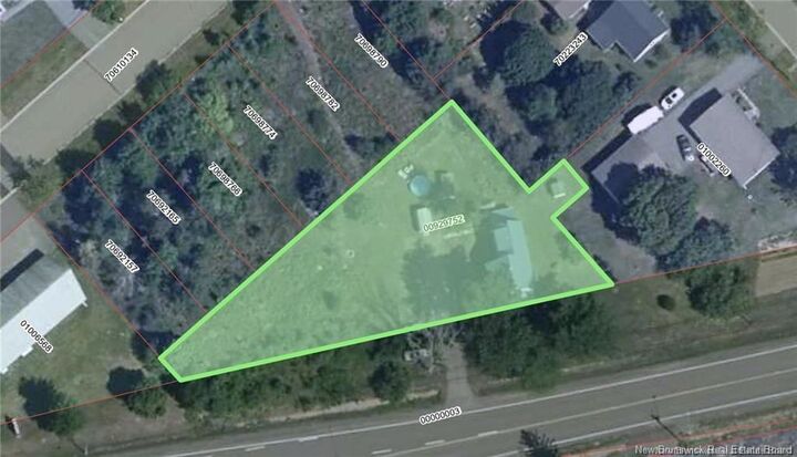 Property Photo:  1187 Shediac Road  NB E1A 6Z9 