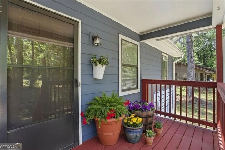 Property Photo: 2945 Barrett Court GA 30127