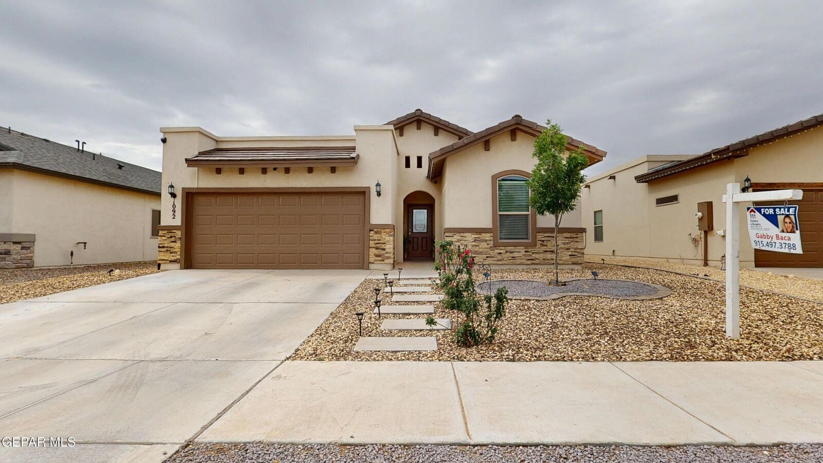 Property Photo: 1092 Nickel Hill Avenue NM 88008