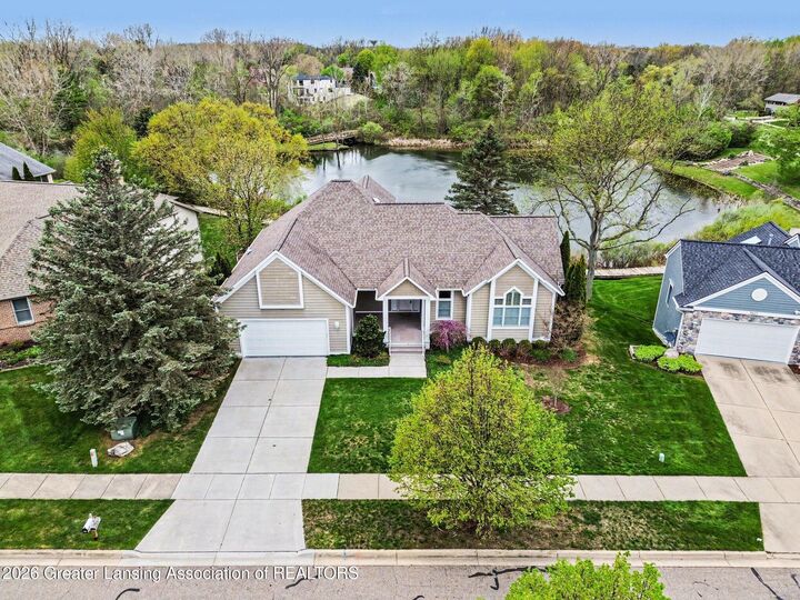 Property Photo:  3611 Breezy Point Drive  MI 48864 