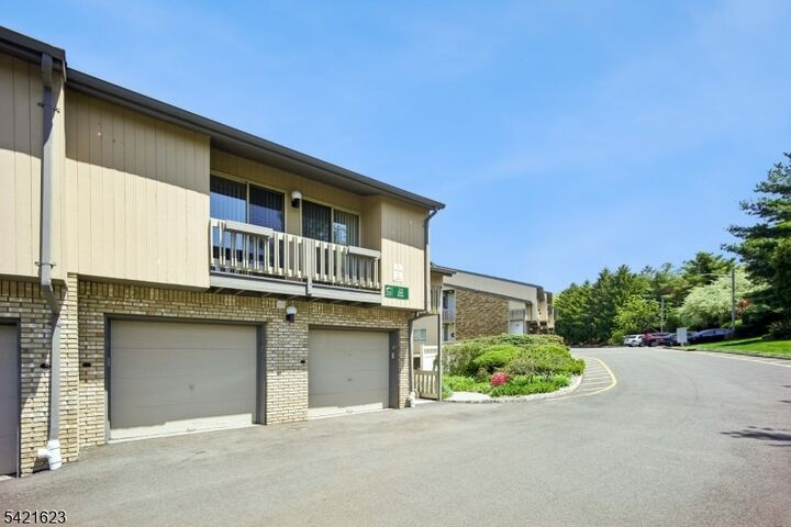 Property Photo: 16 Hart Dr NJ 07052