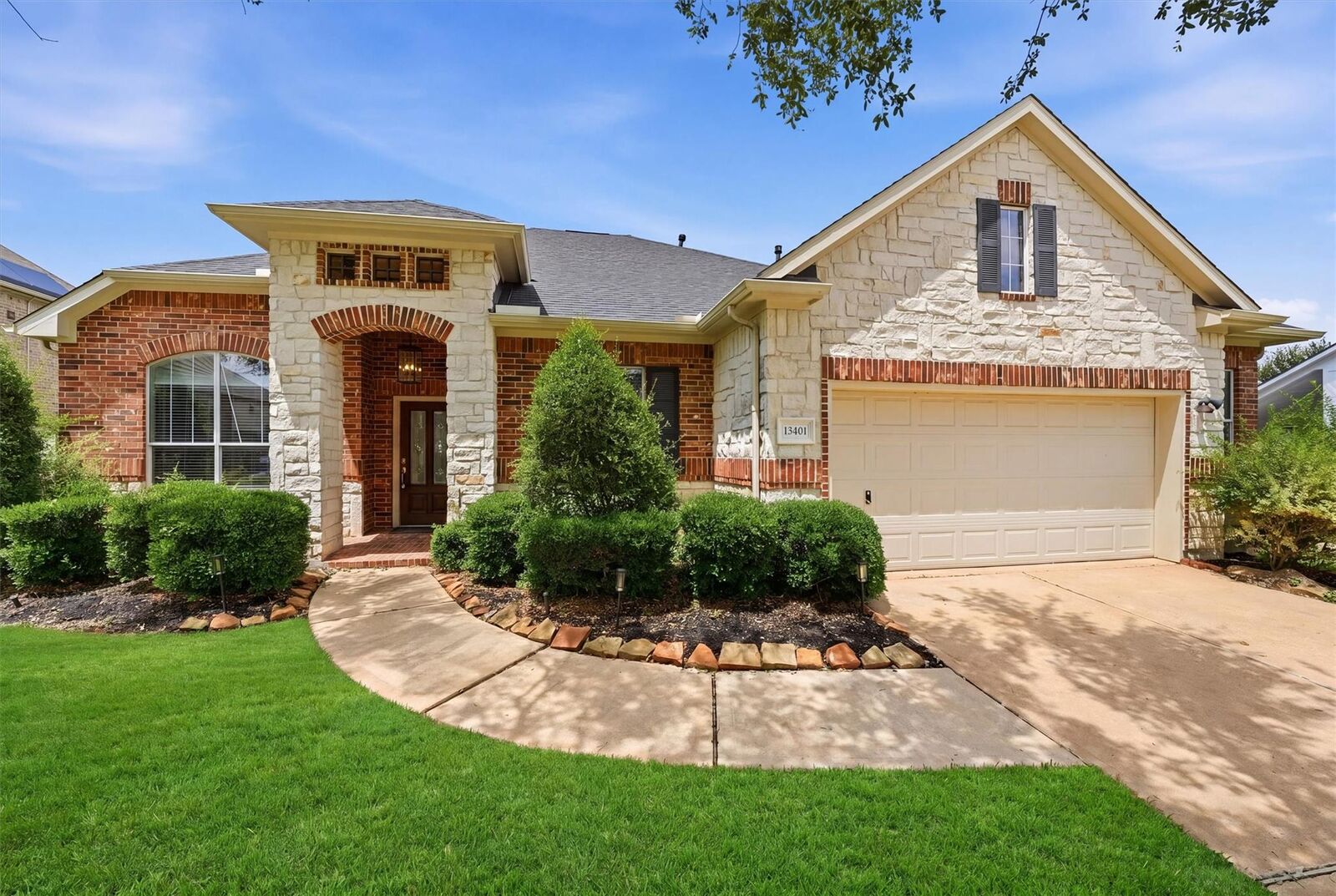 Property Photo:  13401 Indigo Sands Drive  TX 77584 