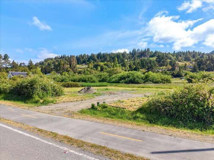 Property Photo:  1 Railroad Avenue  CA 95525 