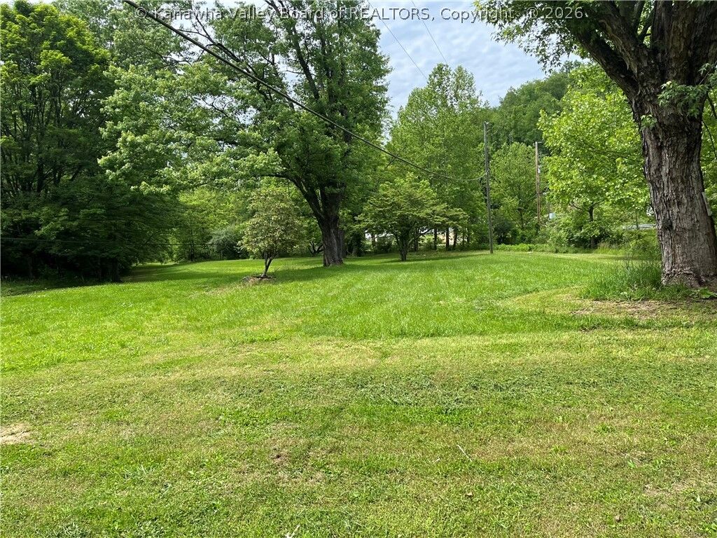 Property Photo:  52 Sigmon Fork Road  WV 25320 