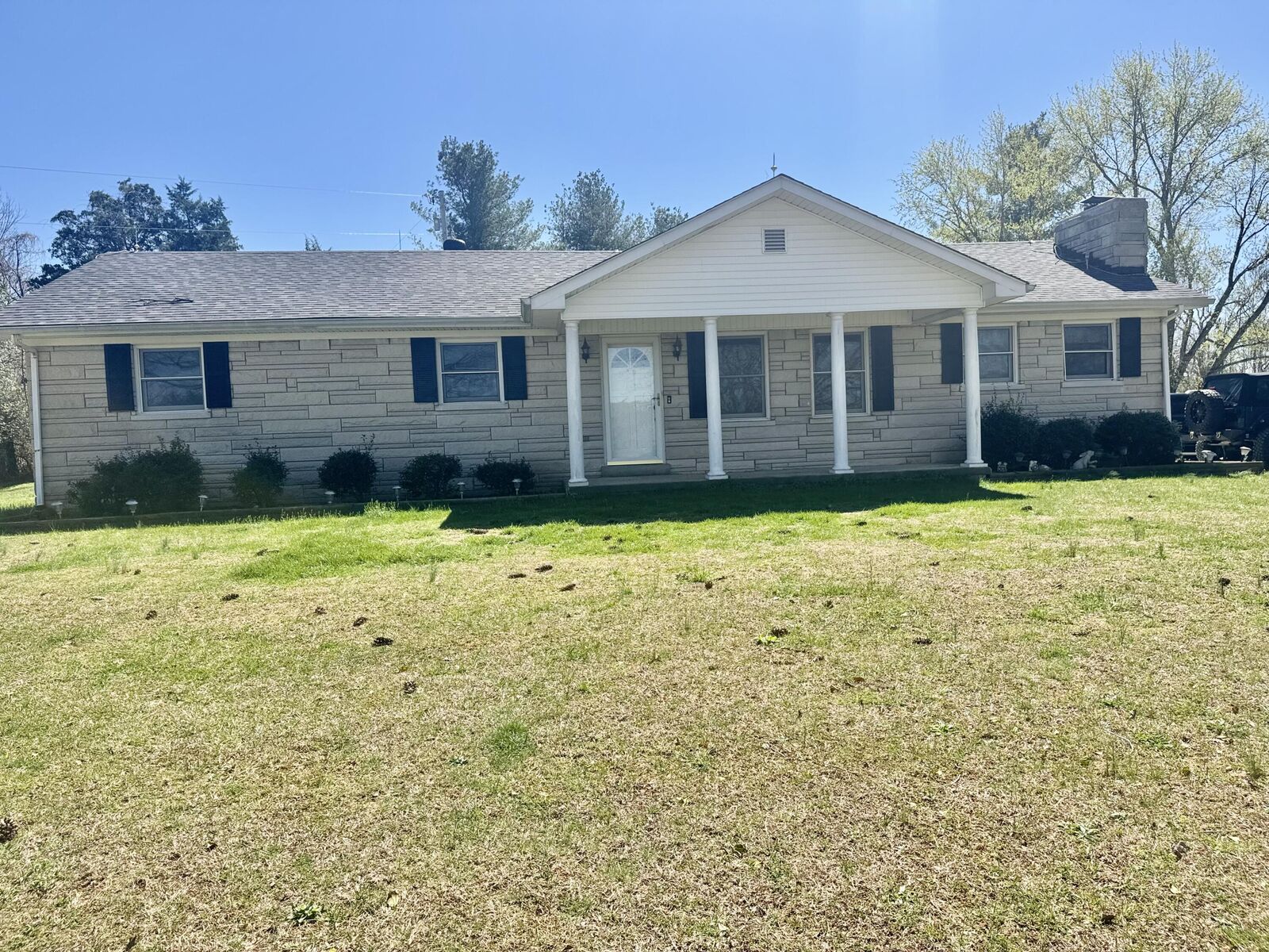 Property Photo:  521 Clearcreek Road  KY 40336 