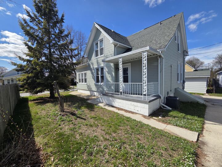 Property Photo:  2317 S 9th St  WI 53081 