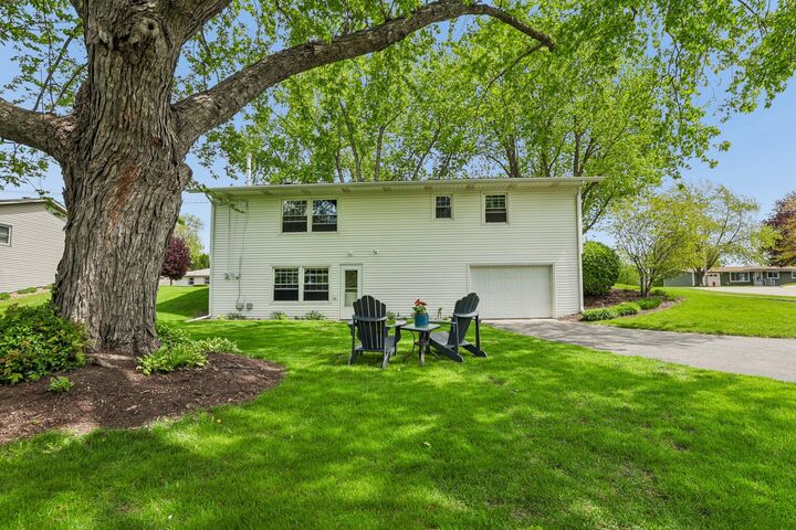 Property Photo: 407 N Midway Ave WI 53549