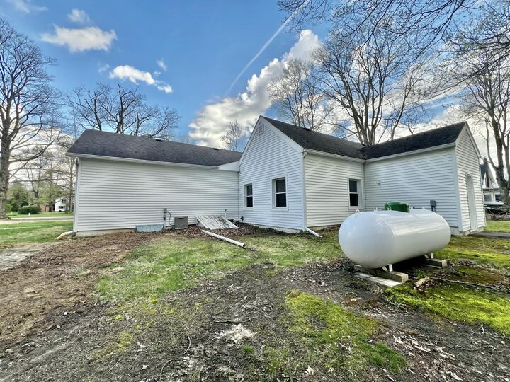 Property Photo: 8768 Jerome Road N MI 49249