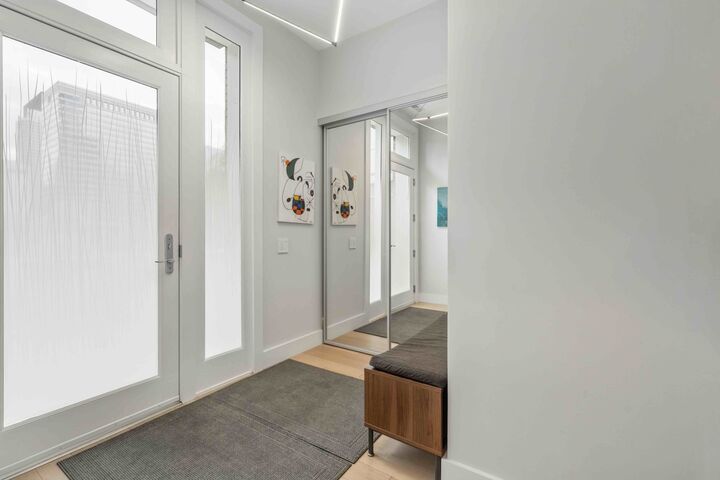Property Photo:  55 E Erie Street Sh-D  IL 60611 