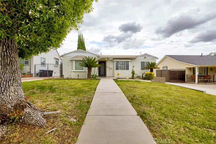 Property Photo:  1334 Alameda  CA 91201 