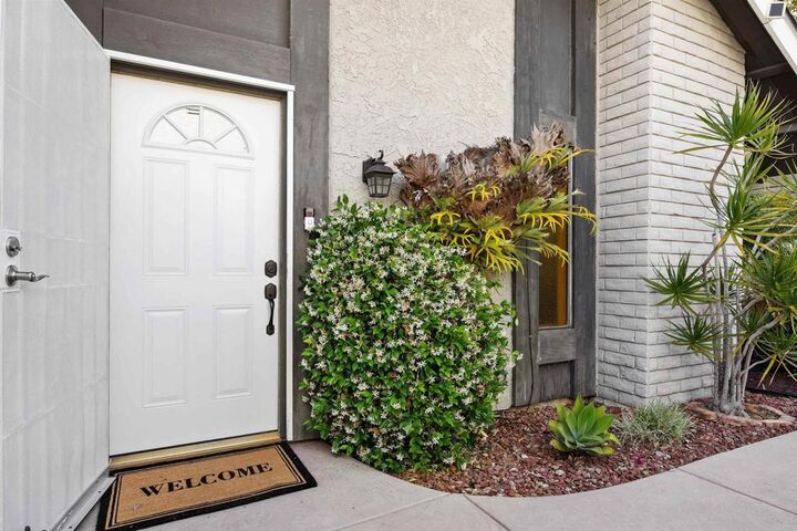 Property Photo:  1733 Schooner Way  CA 92008 
