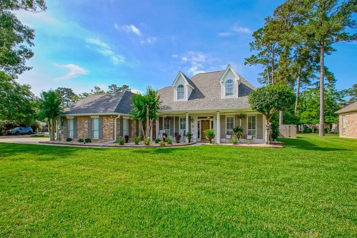 Property Photo: 93 Longwood Drive LA 70471