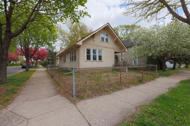 Property Photo: 1529 2nd Street NE MN 55413