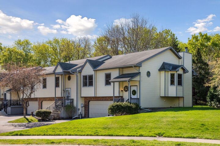 Property Photo:  7297 Bren Lane  MN 55346 