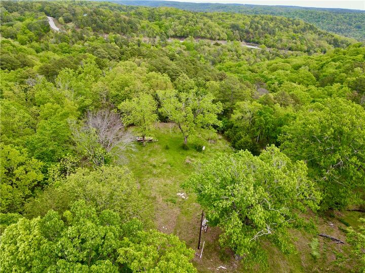 Property Photo:  52 County Road 117  AR 72631 