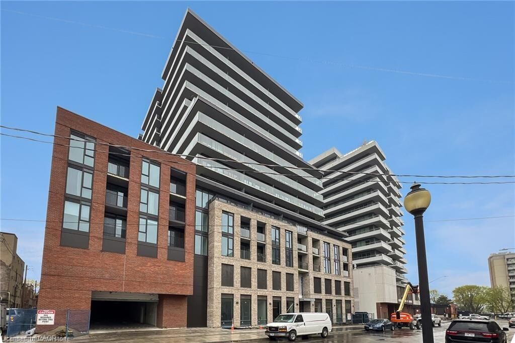 Property Photo:  1 Jarvis Street 526  ON L8L 2H7 