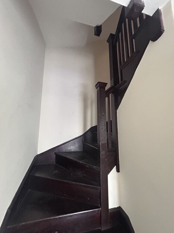 Property Photo:  25 Granfield Ave 2  MA 02131 