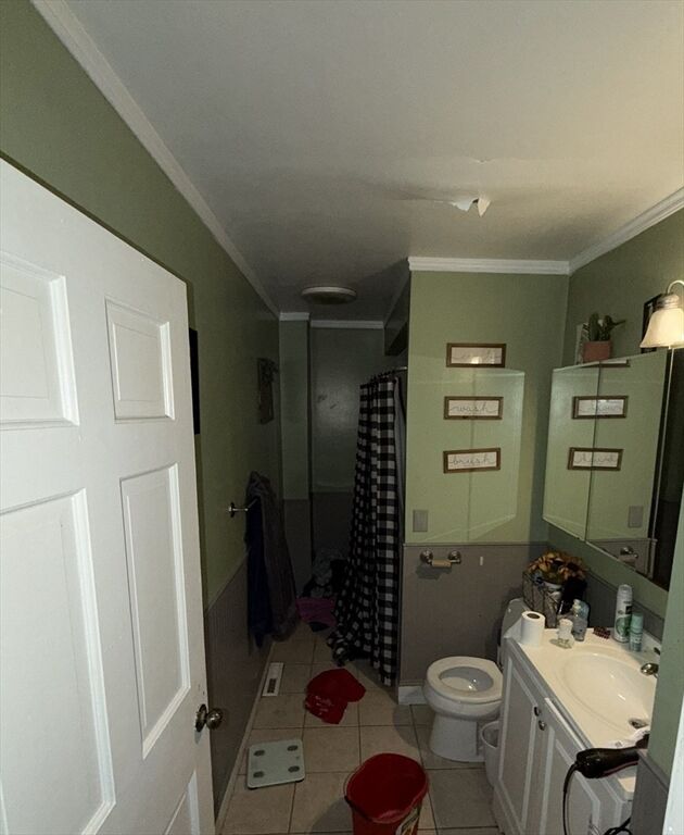 Property Photo:  496 Tucker St  MA 02721 