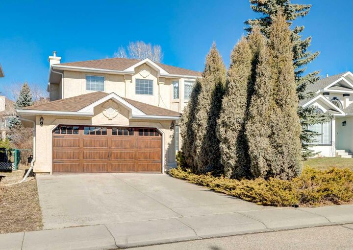 83 Gleneagles Close — photo 1