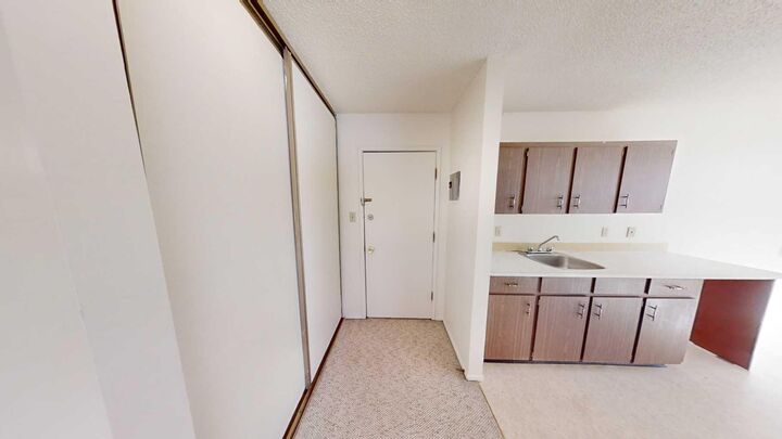 Property Photo:  10222 105 Avenue  AB T8V 1H5 