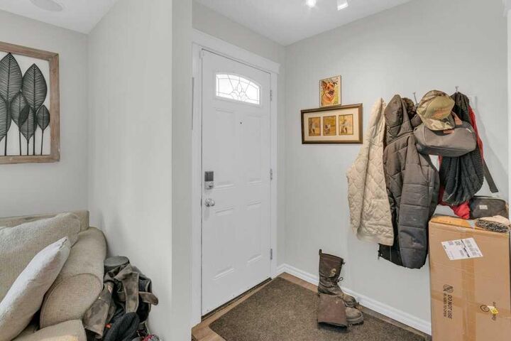 Property Photo:  171 Erin Mount Place SE  AB T2B 2T3 