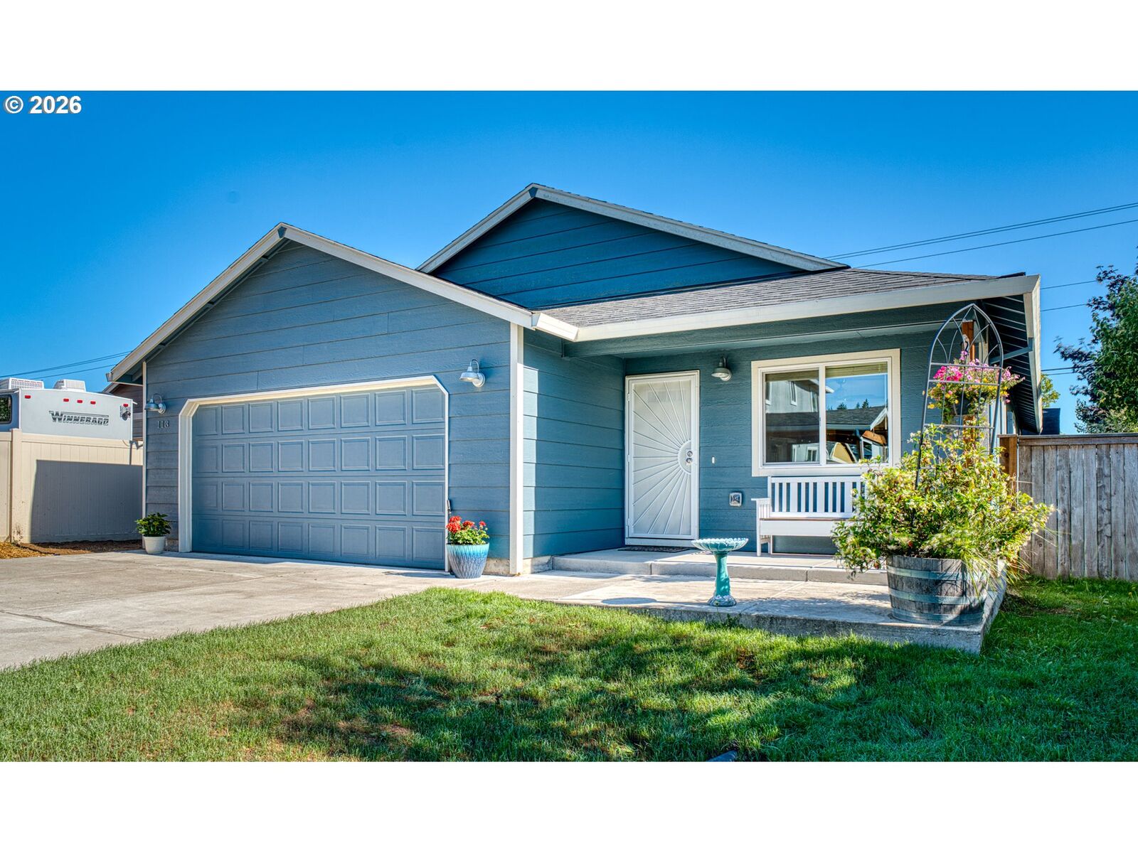 Property Photo:  113 NE Whispering River Ct  OR 97128 