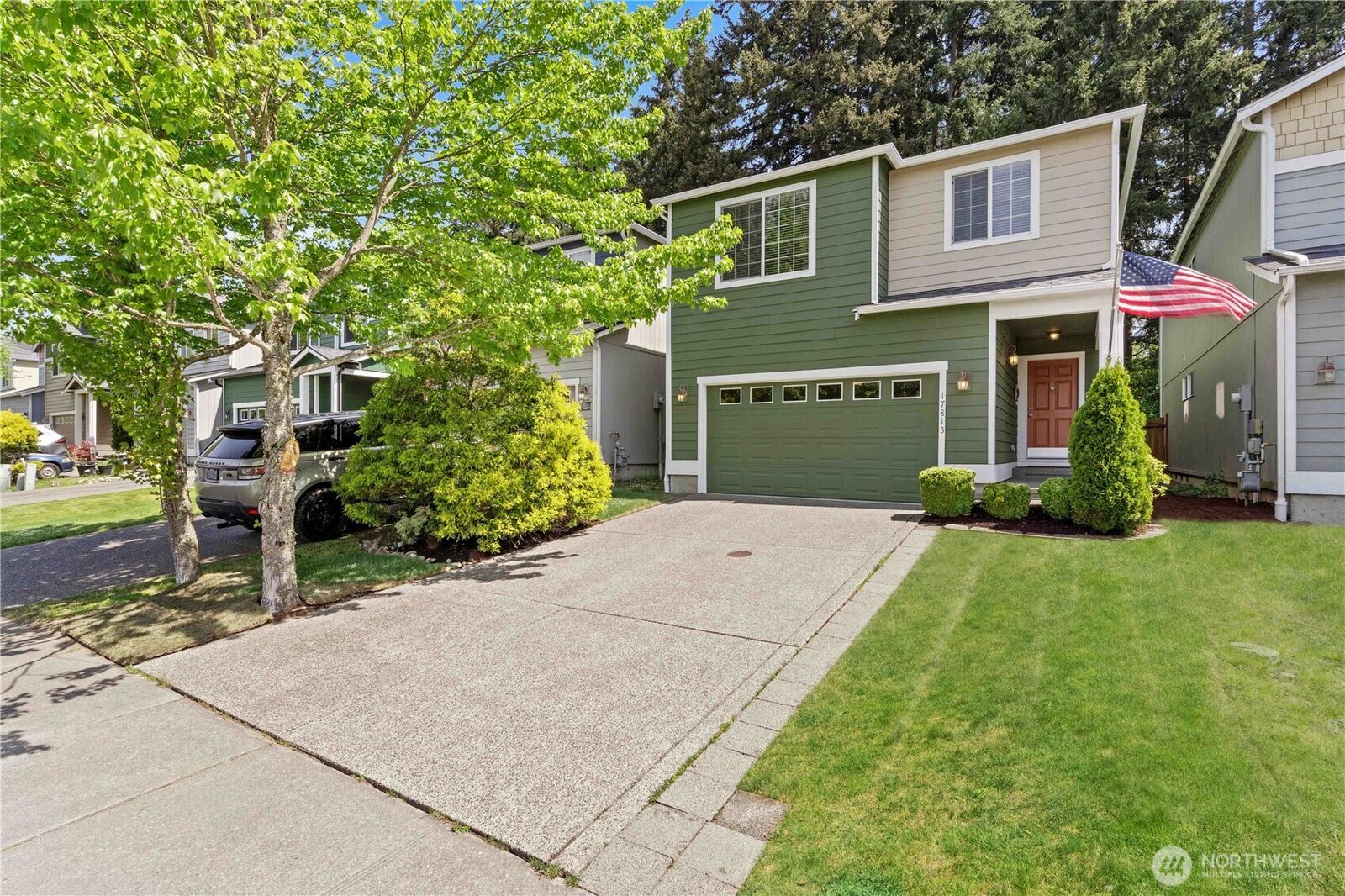 Property Photo: 17813 73rd Avenue Ct E WA 98375