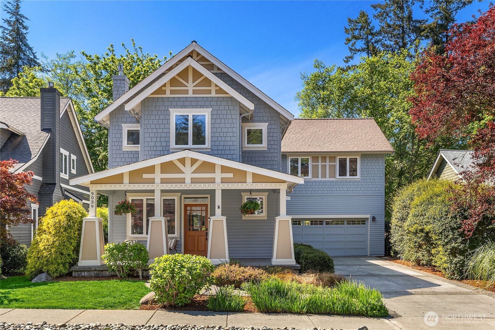 Property Photo:  9039  North Town Drive NE  WA 98110 