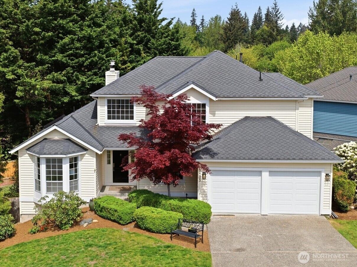 Property Photo:  24422 SE 46th Court  WA 98029 