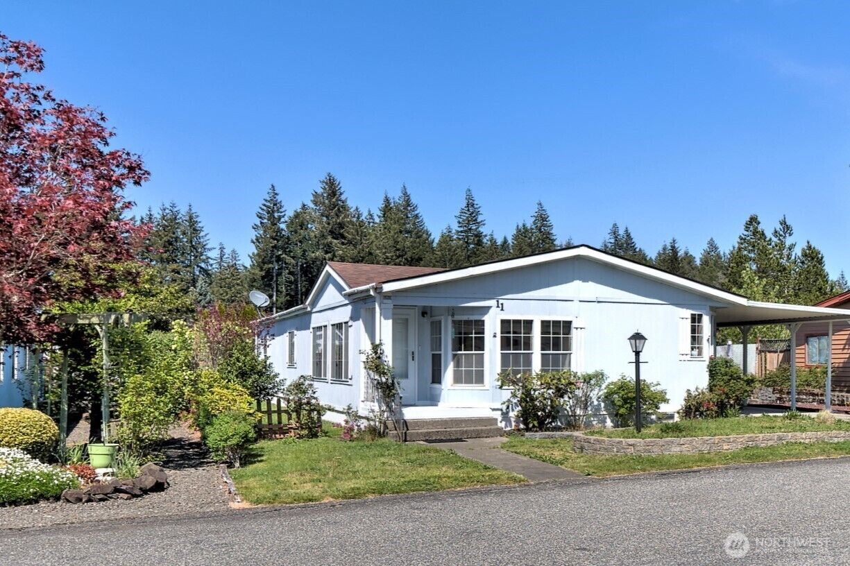 Property Photo:  11  Donder Road  WA 98584 