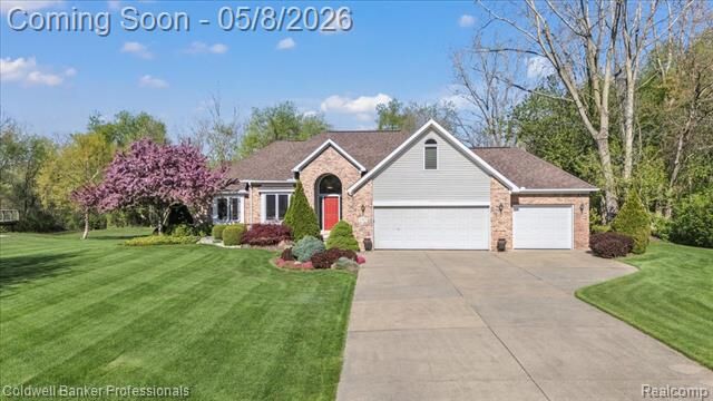 Property Photo:  2243 Ridgemoor Court  MI 48509 