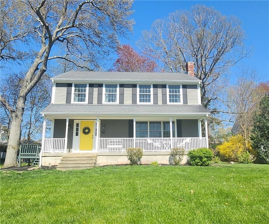 Property Photo:  54 Sefton Drive  RI 02809 