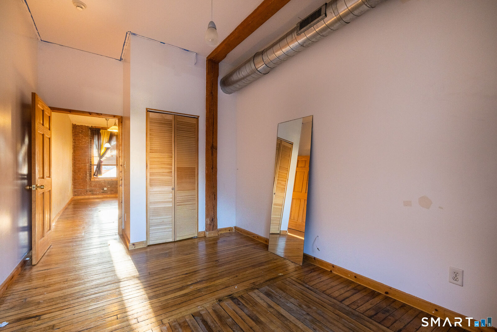 Property Photo:  325 Lafayette Street 4208  CT 06604 