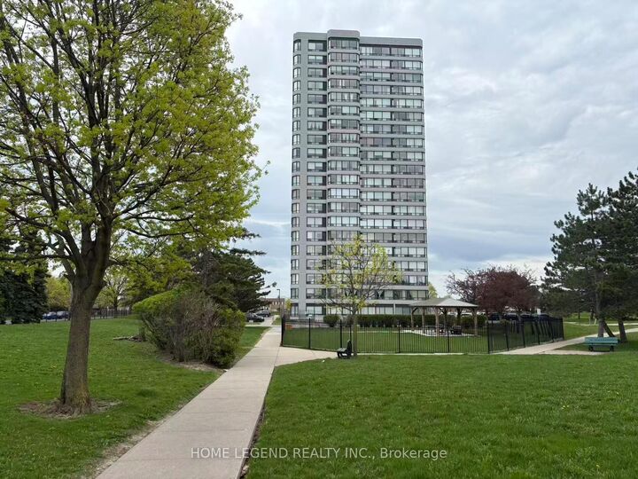 Property Photo:  350 Alton Towers Circle 1902  ON M1V 5E3 