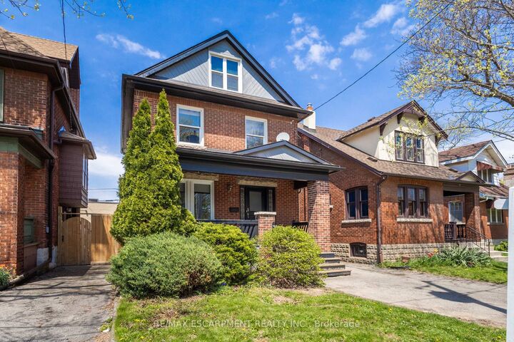 Property Photo: 84 South Oval N/A ON L8S 1R1