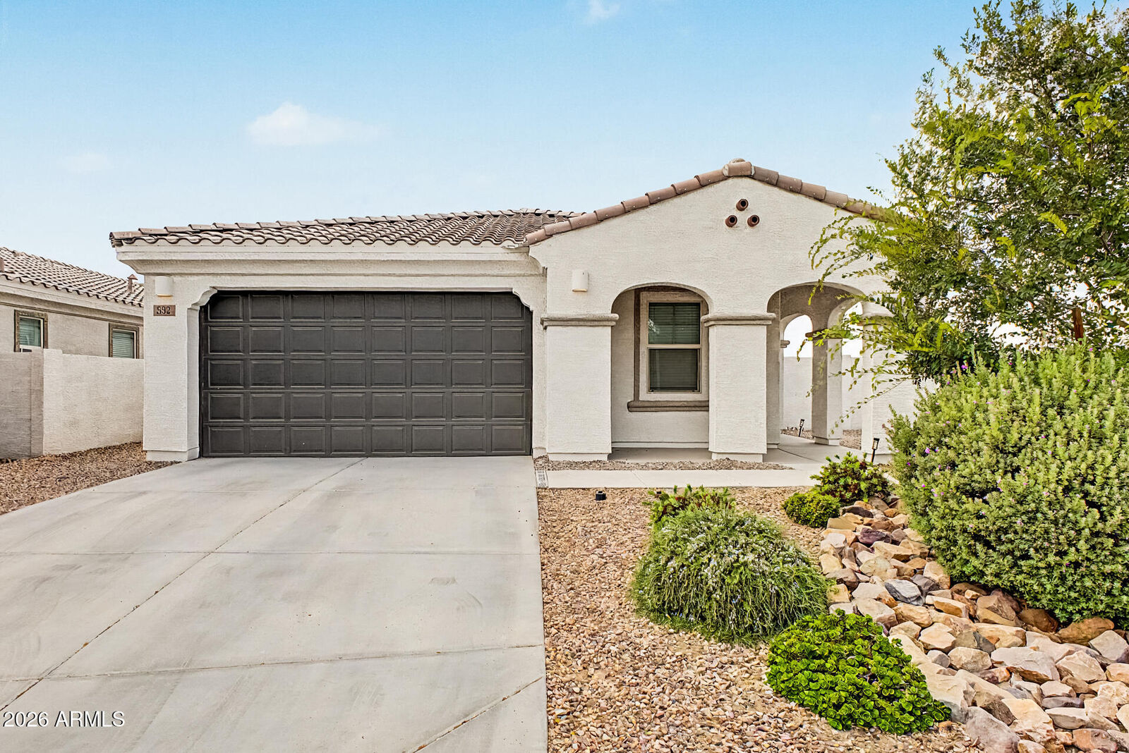 Property Photo: 332 S 202nd Lane AZ 85326