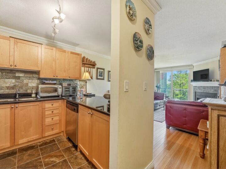 Property Photo:  1550 Barclay Street 409  BC V6G 3B1 