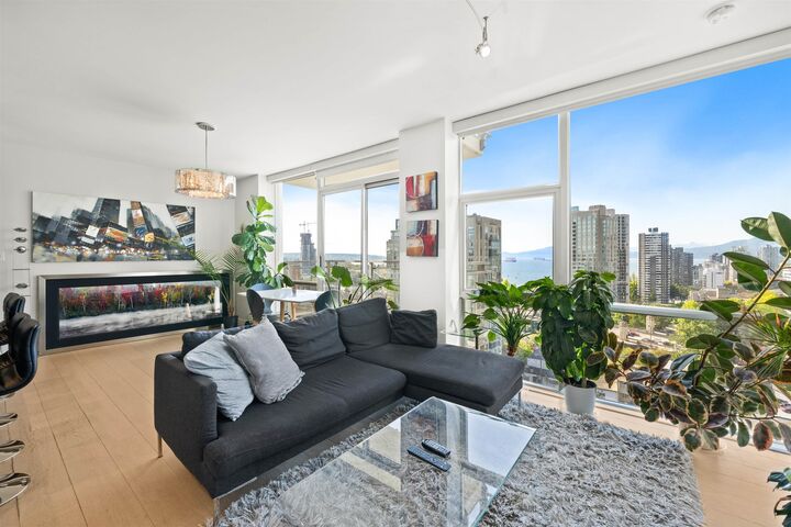 Property Photo:  1455 Howe Street 1701  BC V6Z 1C2 