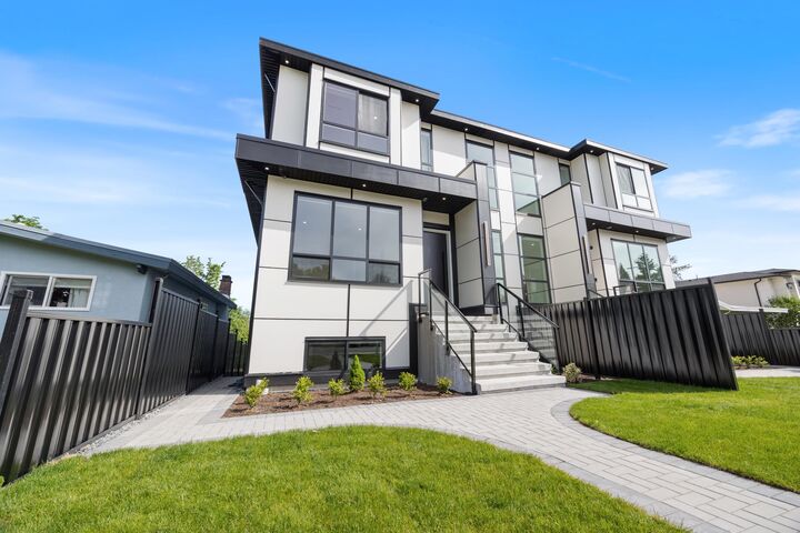Property Photo: 6037 Service Street 2 BC V5H 1V7