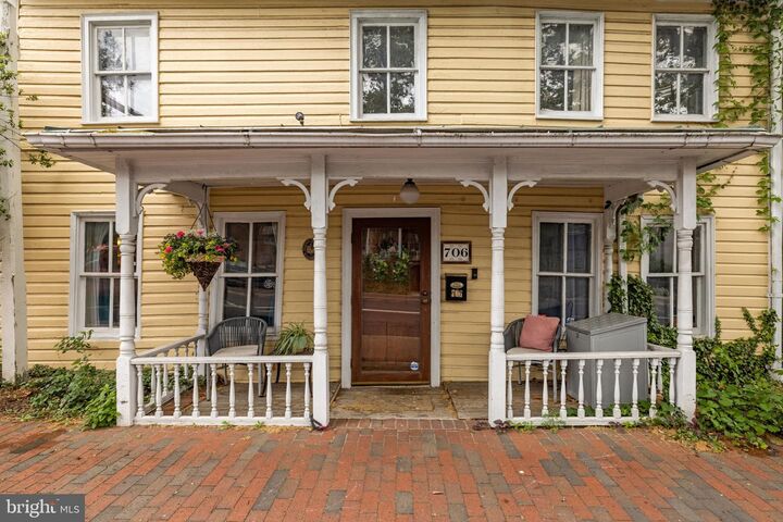 Property Photo:  706 S Cameron Street  VA 22601 