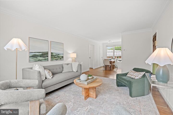 Property Photo:  17 Auburn Court B  VA 22305 