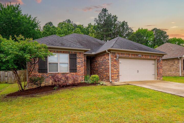 Property Photo: 1365 Acuff Lane AR 72034