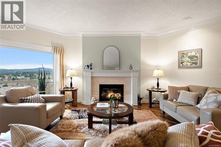 Property Photo:  4300 Stoneywood Lane 13  BC V8X 5A5 